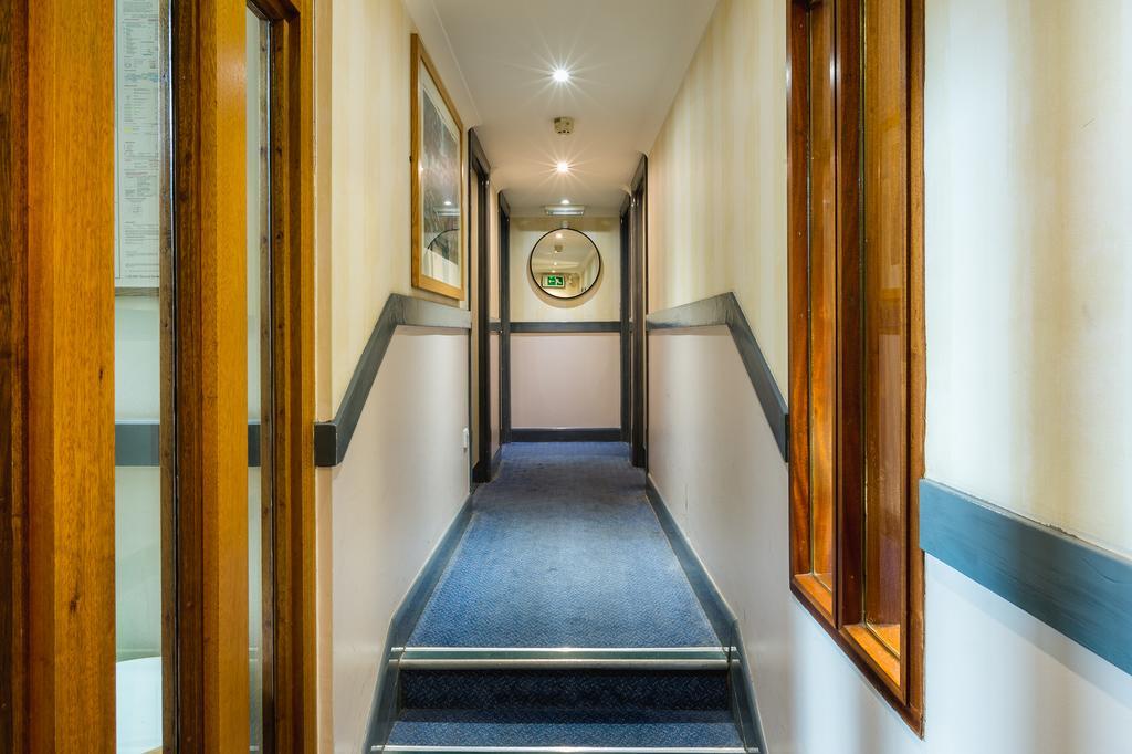 George Oxford Hotel Bagian luar foto